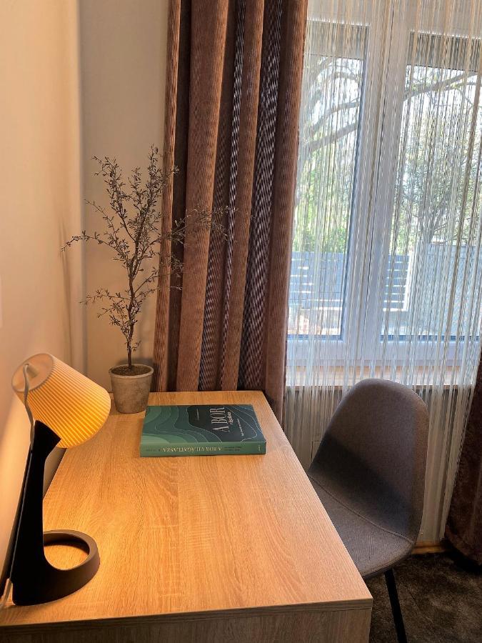 Otium Wellness Apartmanhaz 벌러토너커러처 외부 사진